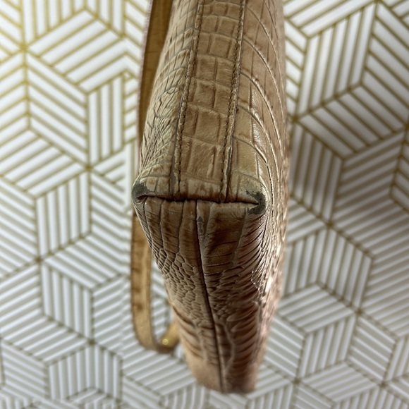 BRAHMIN Crème Crossbody Bag with Adjustable Strap - Picture 9 of 16